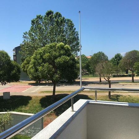 Holly Apartman Umago Exterior foto